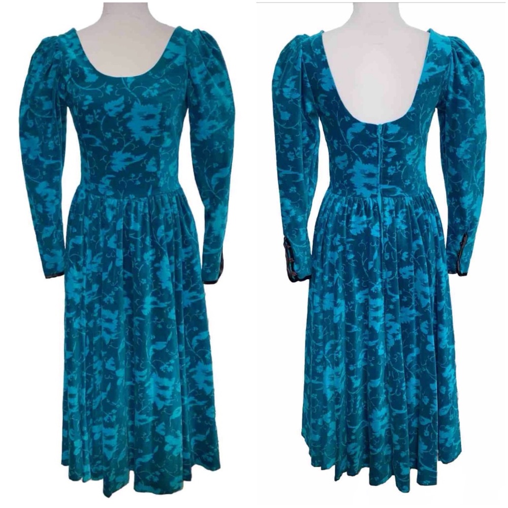 VINTAGE LAURA ASHLEY BLUE TEAL FLORAL PRINT VELVET PUFFY LONG SLEEVE MAXI DRESS - Picture 1 of 10